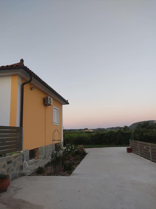 Casa Dei Fiori Villa Sarakinádhon Kültér fotó